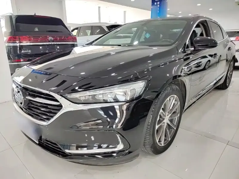 Buick LaCrosse, 2022