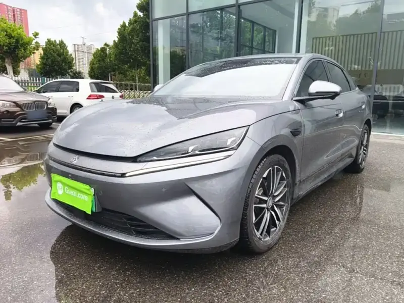 BYD Qin L, 2025