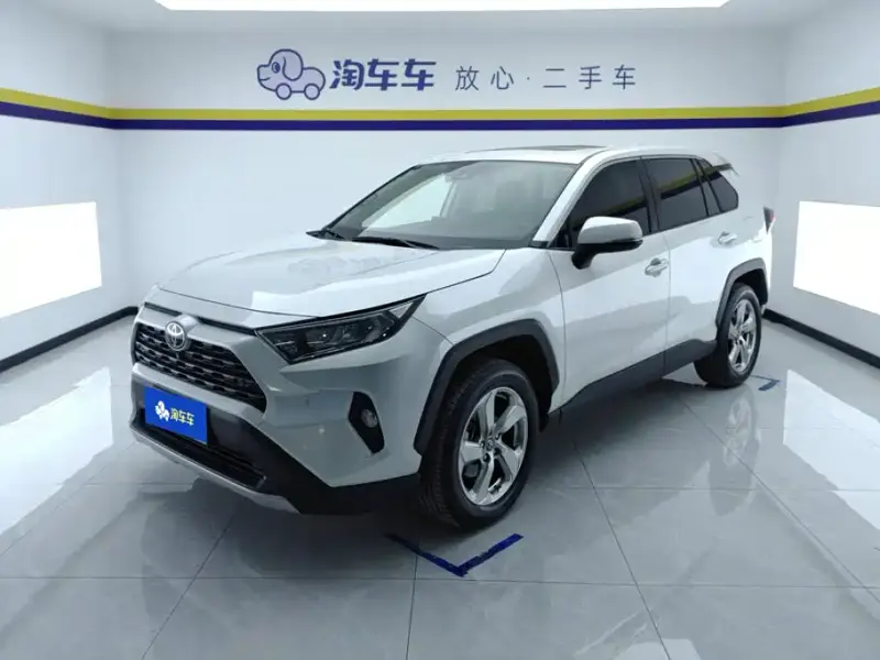 Toyota RAV4, 2023