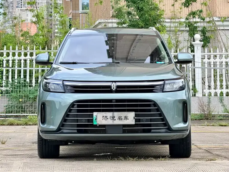 AITO M7, 2022