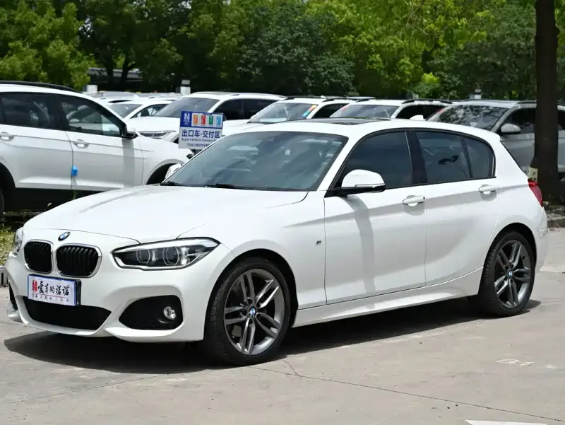 BMW 1 Series (Import), 2016