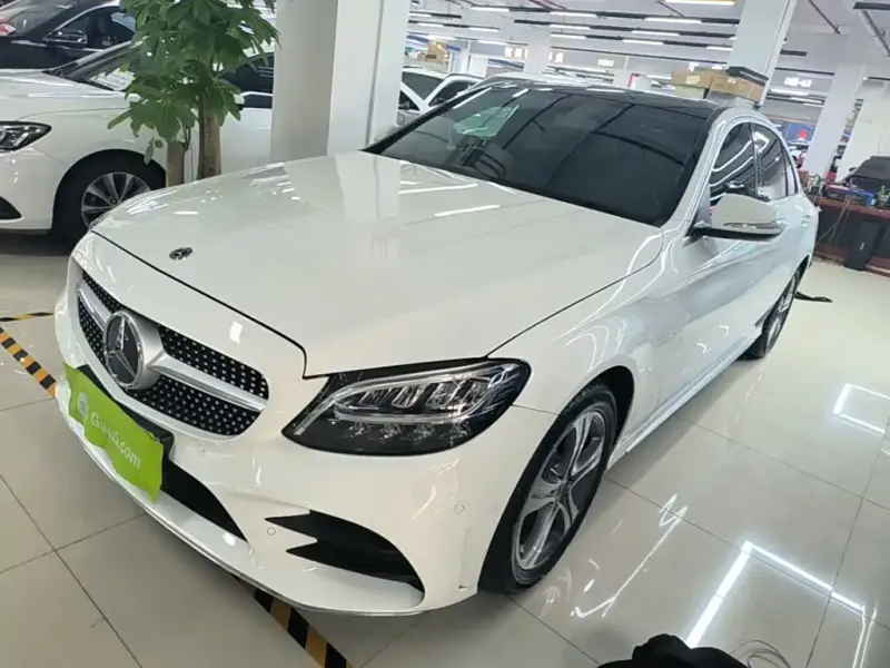 Mercedes-Benz C-Class, 2020