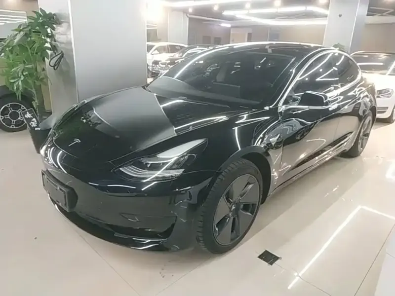 Tesla Model 3, 2020