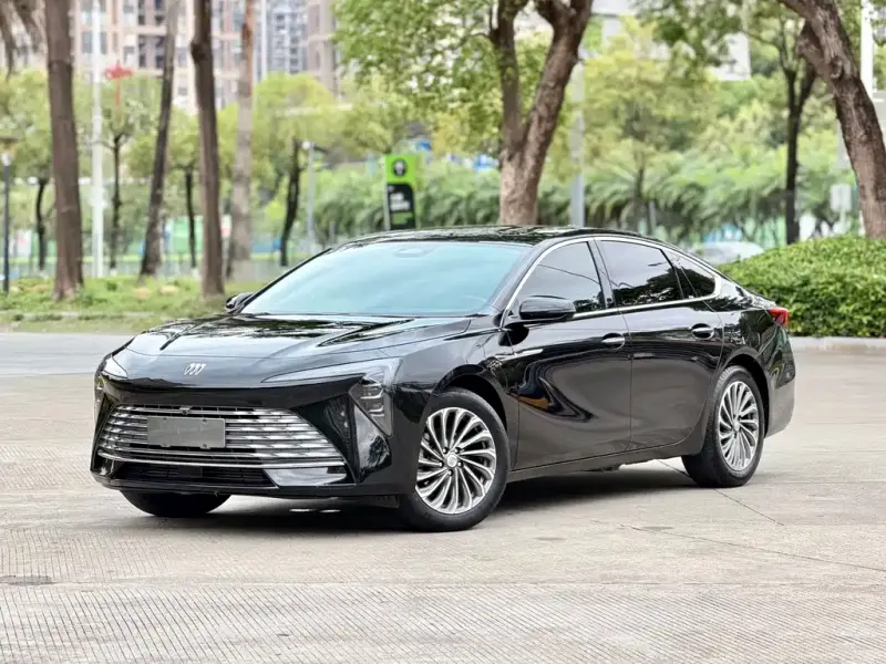 Buick LaCrosse, 2023