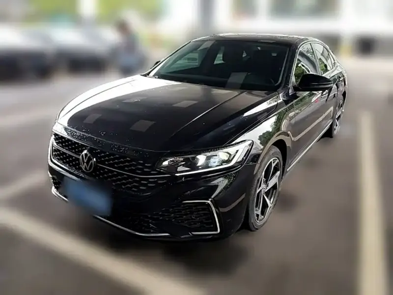 Volkswagen Passat, 2024