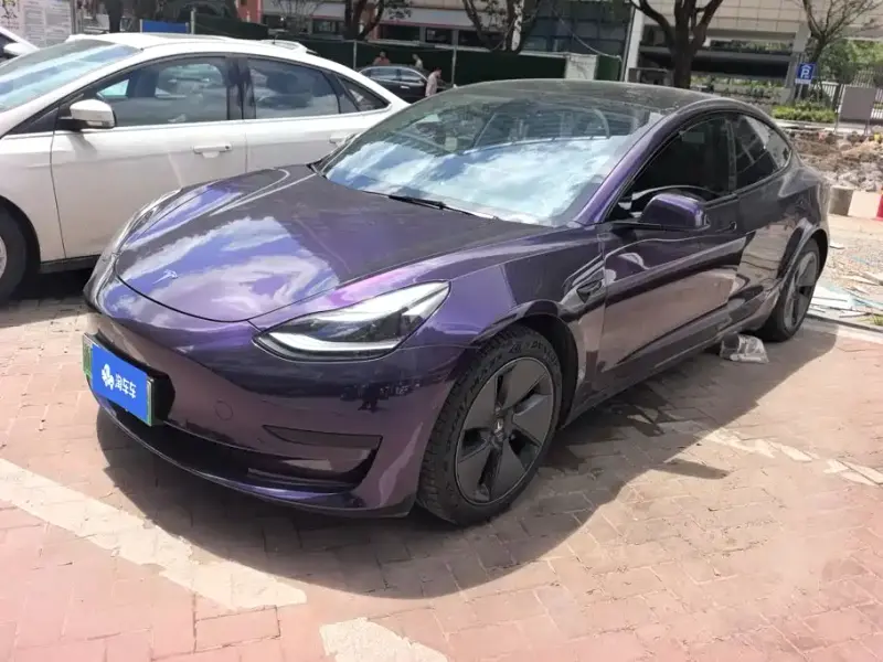 Tesla Model 3, 2021
