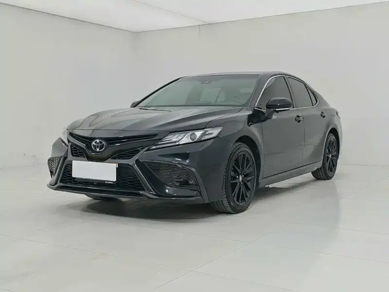 Toyota Camry, 2023