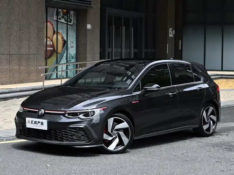 Volkswagen Golf GTI, 2023