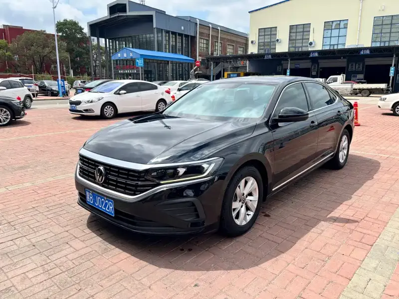 Volkswagen Passat, 2022