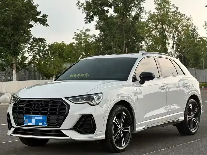 Audi Q3, 2023