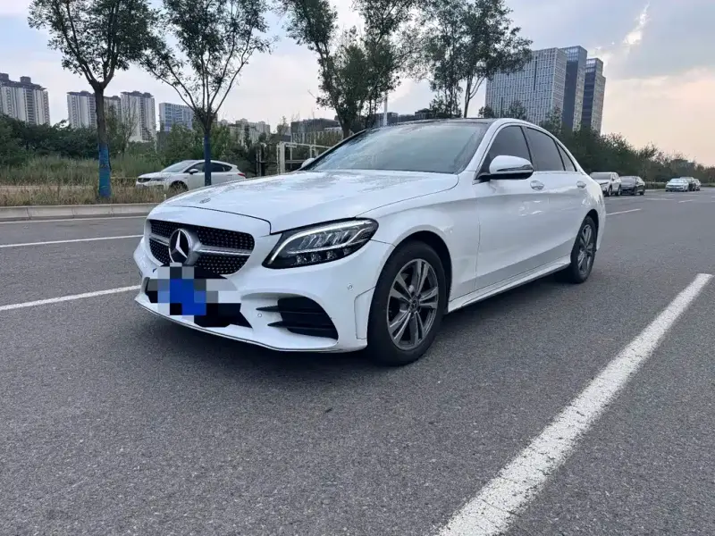 Mercedes-Benz C-Class, 2022