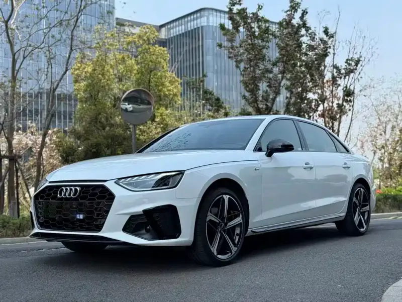 Audi A4L, 2024