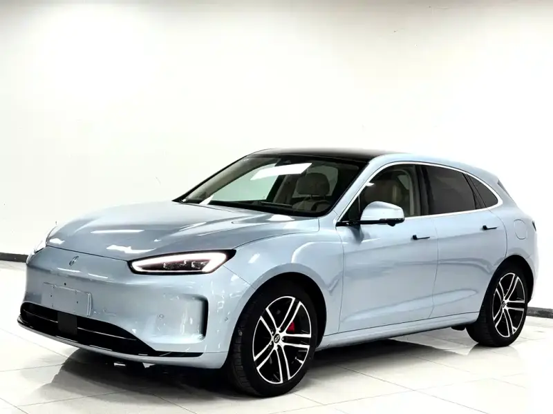 AITO M5, 2024