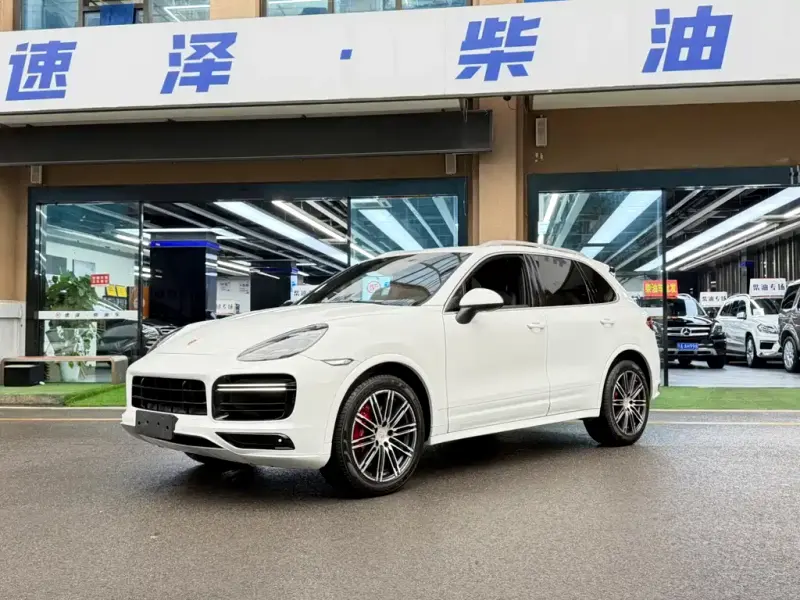 Porsche Cayenne, 2014