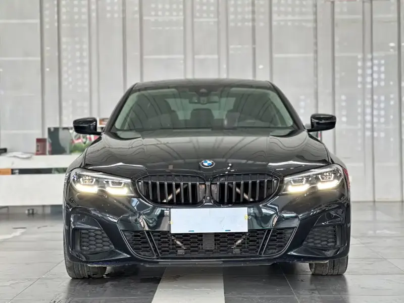 BMW 3 Series, 2019