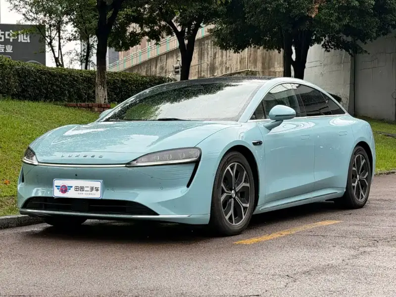 Luxeed Zhijie S7, 2024