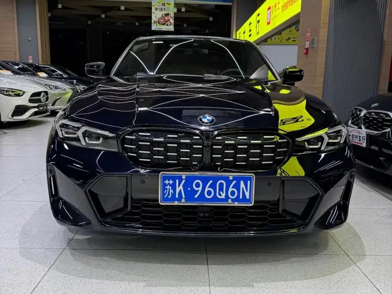 BMW 3 Series, 2023