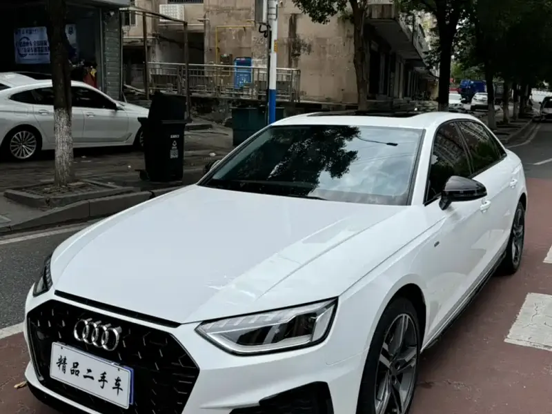 Audi A4L, 2023