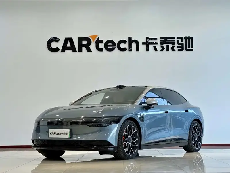 Zeekr 007, 2024