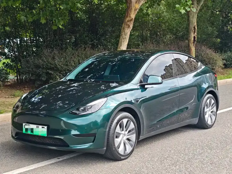 Tesla Model Y, 2023