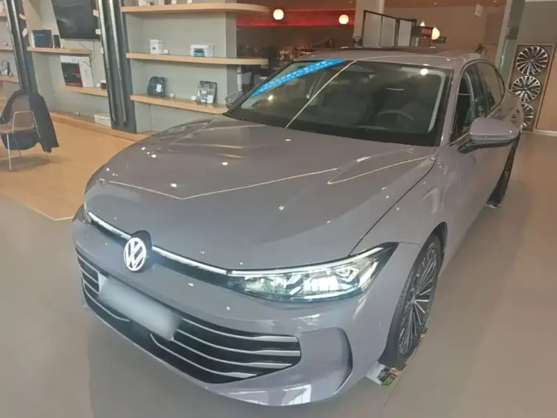 Volkswagen Passat, 2024