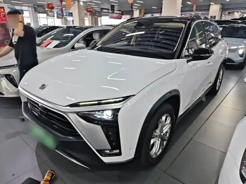 NIO ES8, 2021