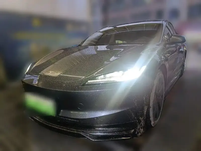 Tesla Model 3, 2024
