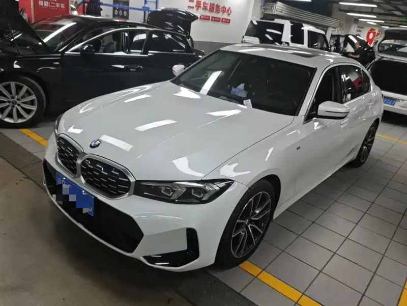 BMW 3 Series, 2024