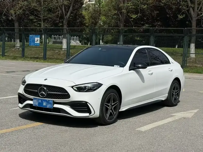 Mercedes-Benz C-Class, 2024