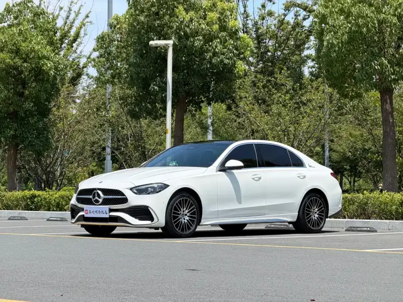 Mercedes-Benz C-Class, 2022