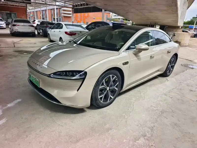 Luxeed Zhijie S7, 2025