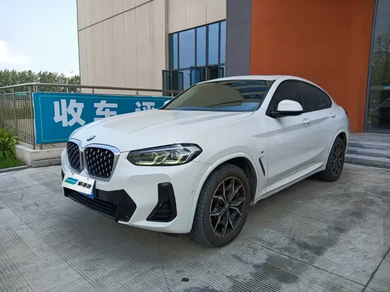 BMW X4, 2022