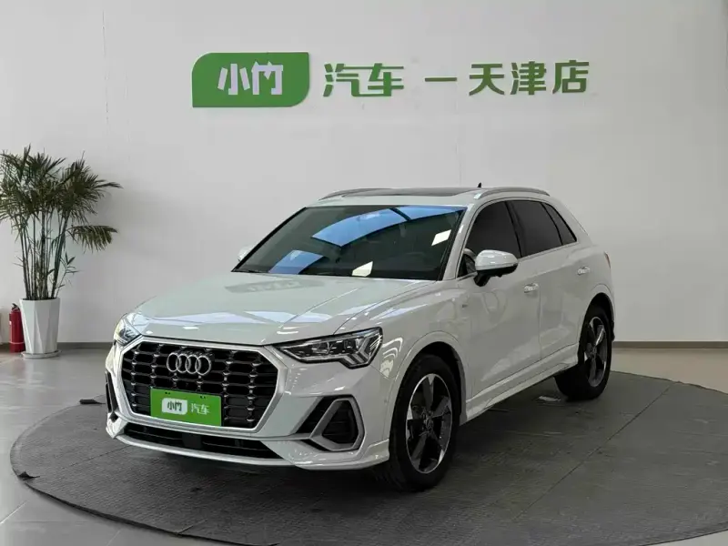 Audi Q3, 2023