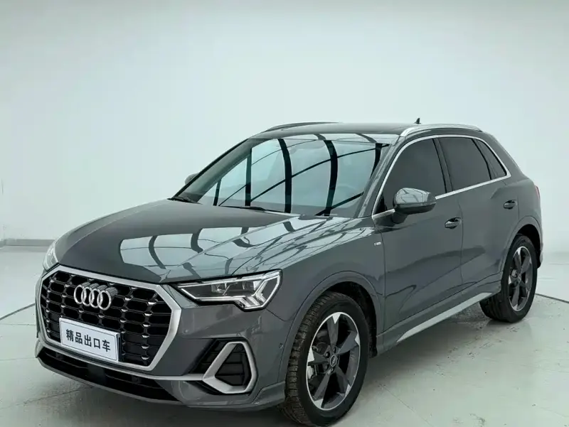 Audi Q3, 2022