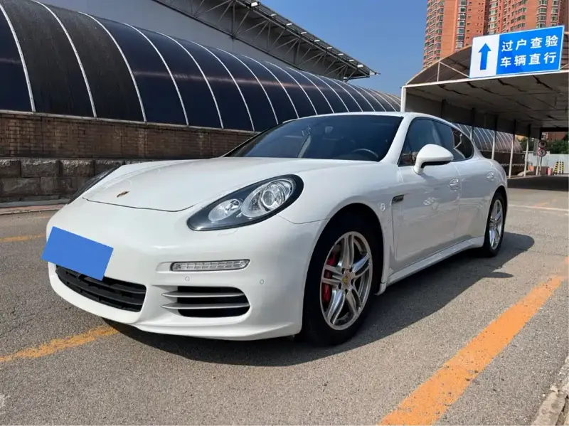 Porsche Panamera, 2014