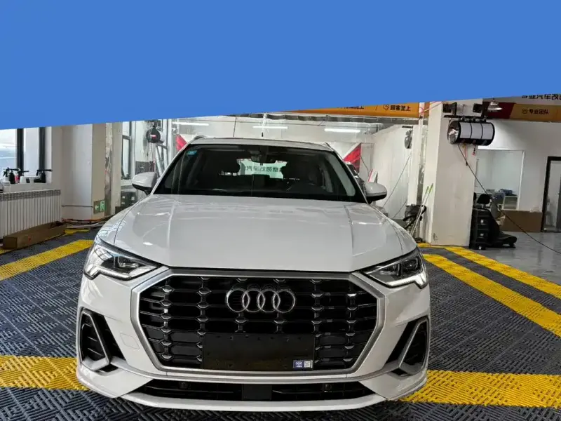 Audi Q3, 2023