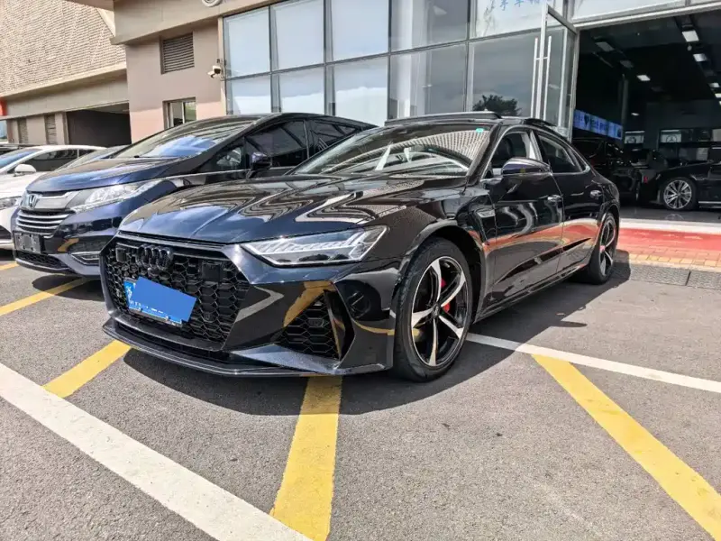 Audi A7L, 2022