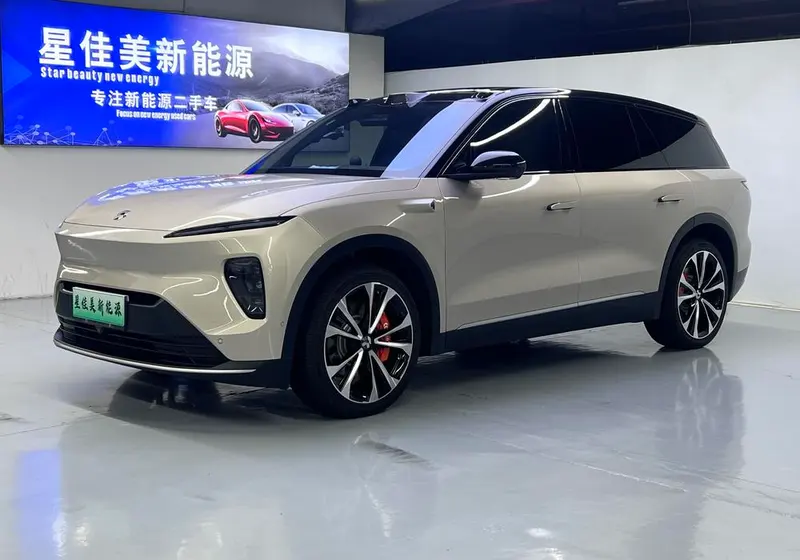 NIO ES8, 2023