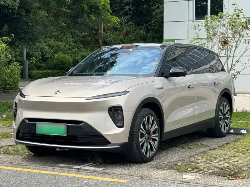 NIO ES8, 2024