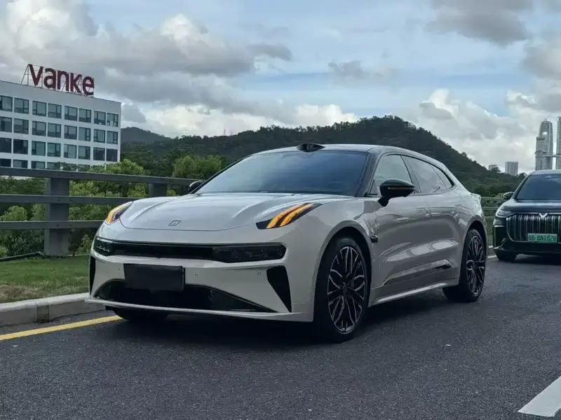 Zeekr 001, 2024