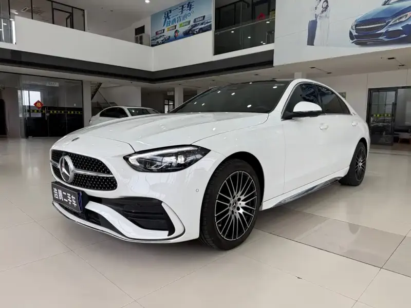 Mercedes-Benz C-Class, 2025