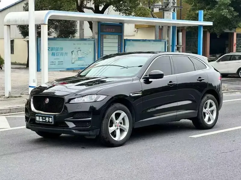Jaguar F-PACE, 2020