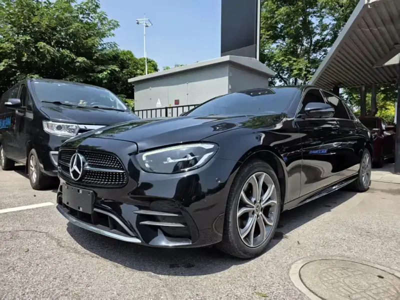 Mercedes-Benz E-Class, 2022