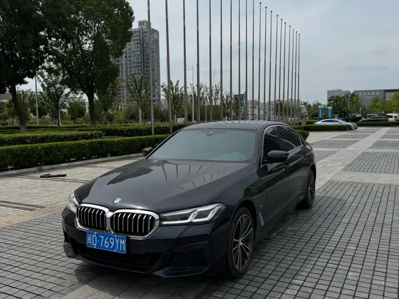 BMW 5 Series, 2023