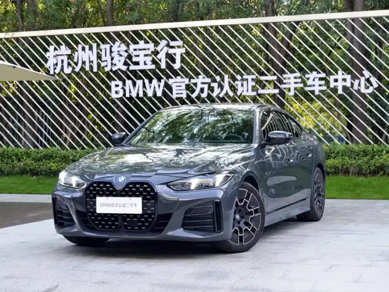 BMW 4 Series, 2025