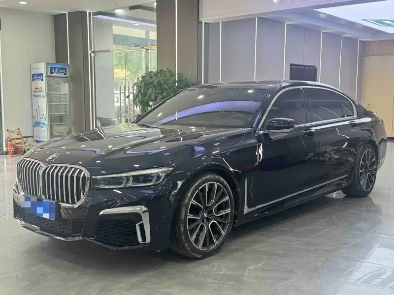 BMW 7 Series, 2022