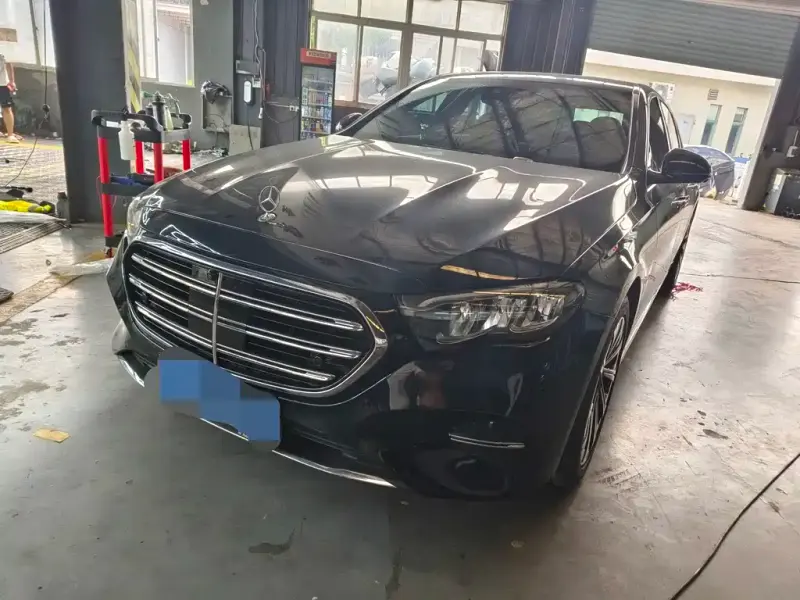 Mercedes-Benz E-Class, 2025