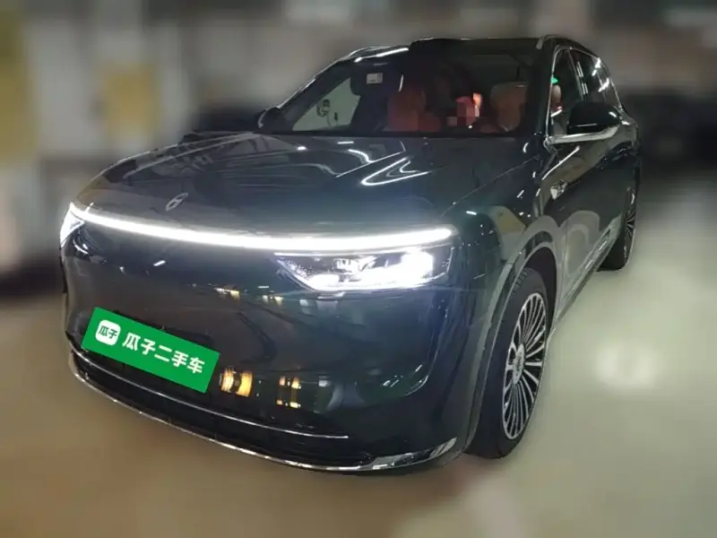 AITO M8, 2025