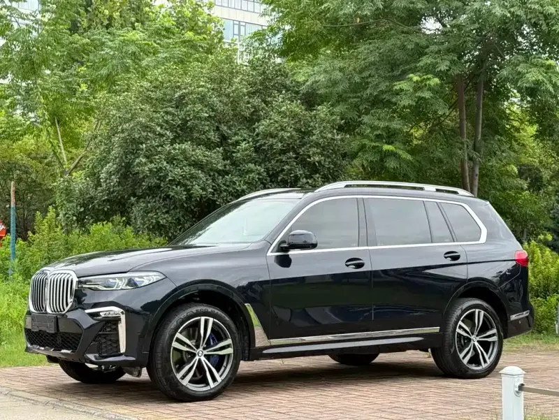 BMW X7, 2021