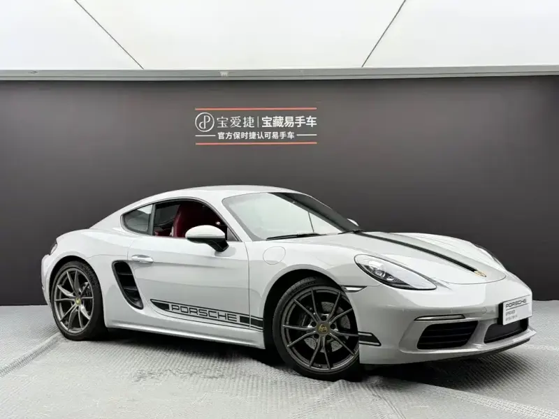 Porsche 718, 2022